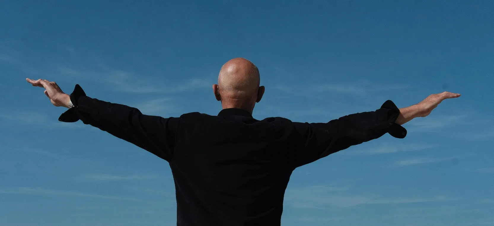 Ivan demonstreert een kum nye positie